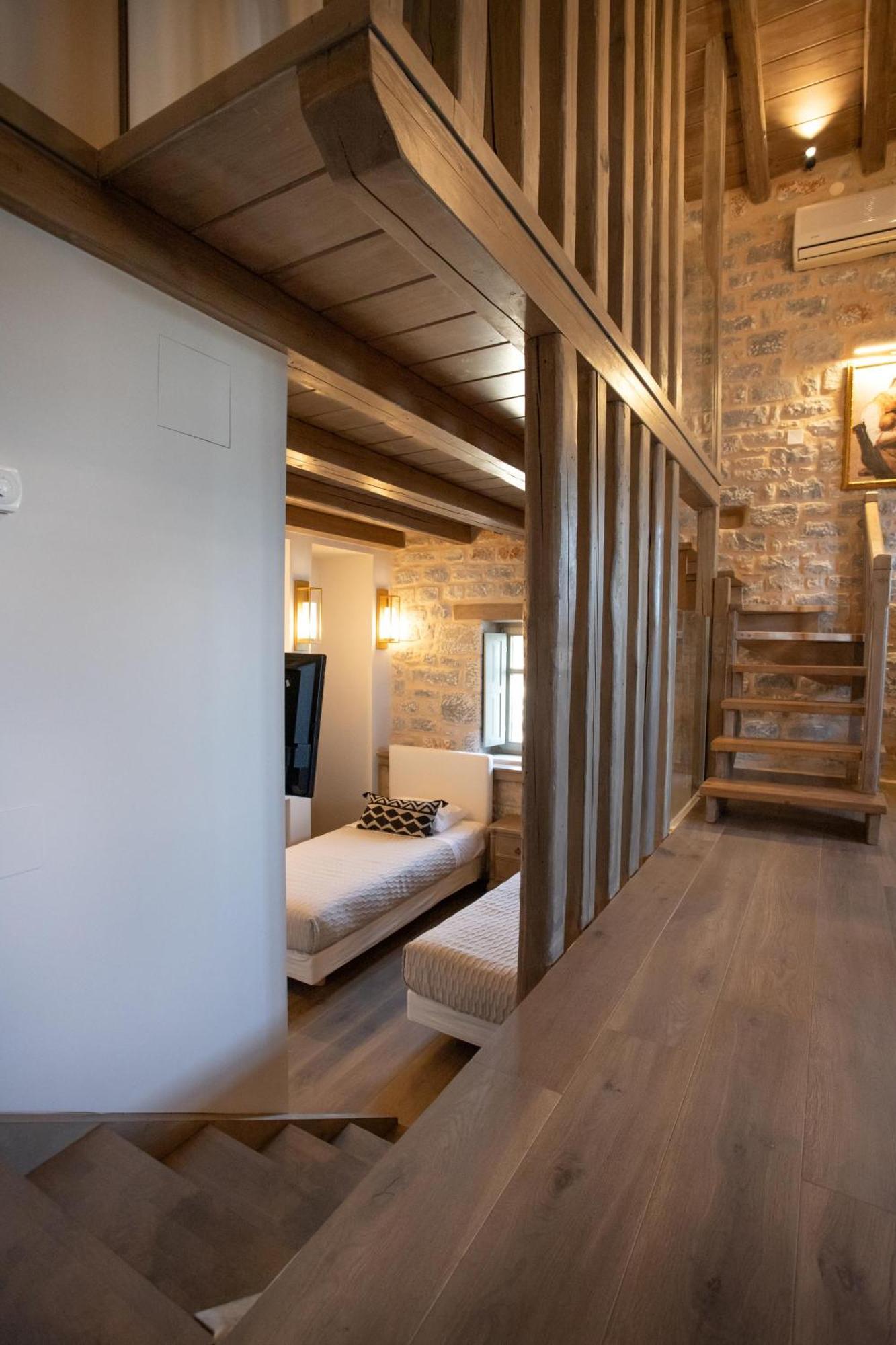 Akrolithi Guesthouse Karavostasi  Ngoại thất bức ảnh
