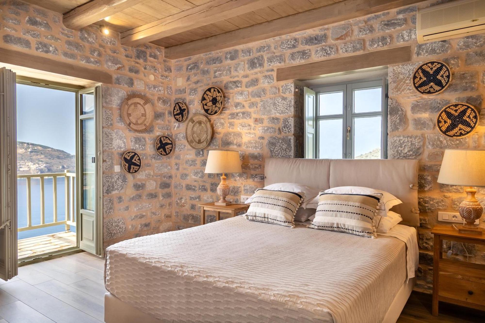 Akrolithi Guesthouse Karavostasi  Ngoại thất bức ảnh
